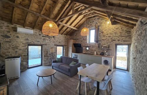 Le Lonzac Casa | Bergerie en plein nature - SPA PRIVATIF