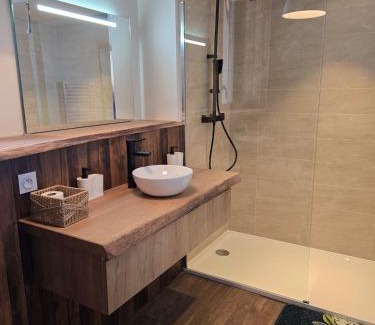 Le Lonzac Casa | Bergerie en plein nature - SPA PRIVATIF