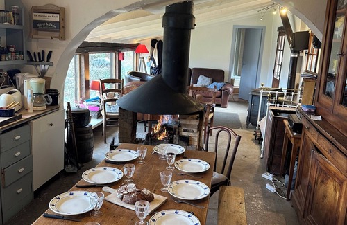 Satillieu Casa | Bergerie Rustique, Vue, Brasero et Four à Pain