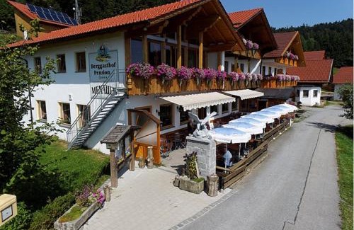 Schwarzach Casa | Berggasthof-Pension Seminar- und Tagungshaus Menauer