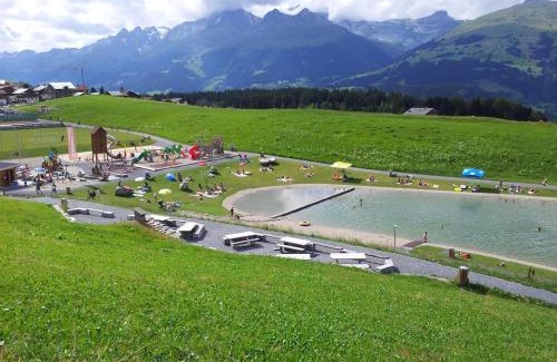 Meierhof Apartamento | Bergoase Obersaxen