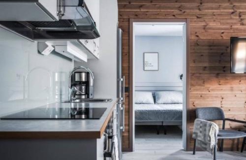 Jarvso Apartamento | Bergsgården Lodge Järvsö - Ski In Ski Out med bastu invid Järvsöbacken - OBS! BYTESDAGAR ÄR ENDAST TORS O SÖND OBS!