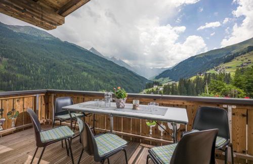 Vorderlanersbach Apartamento | Bergsonne