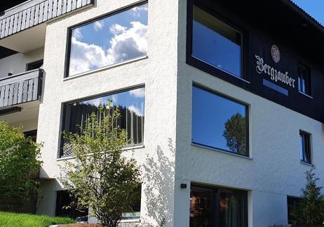 Bolsterlang Apartamento | Bergzauber Alpin Suites - Skipiste - Private Sauna