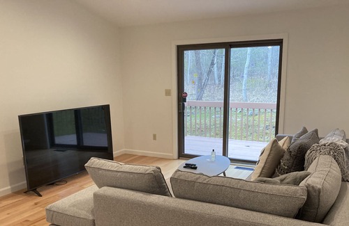 Goshen Casa | Berkshire Foothills Summer Lake & Winter Snow House