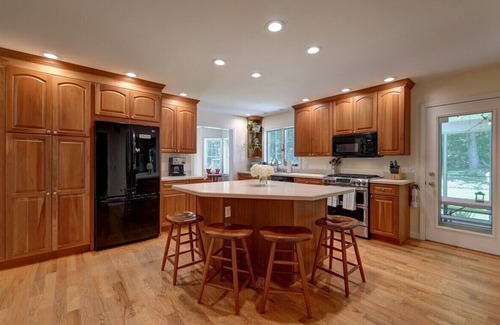Richmond Casa | Berkshires Colonial on 2 Acres by Evergreen Home