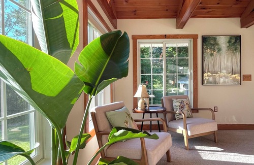 Richmond Casa | Berkshires sanctuary with outdoor living area & firepit. 8minutes to Tanglewood!