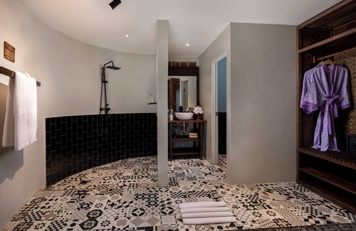 Singakerta Cabina | Berlima Wooden Lodge by GenuineHost