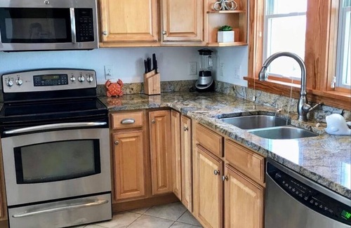 Bermuda Bay Condominio | Bermuda Bay, Kill Devil Hills, Expansive Sound and Water Views, no cleaning fees