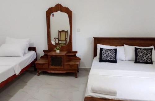 Kandy Casa | Bernard Homestay