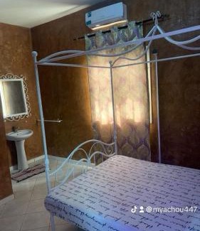 Nianing Casa | Bernier