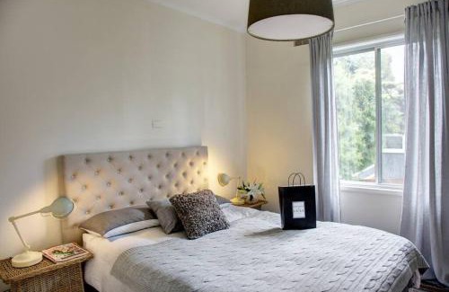Berrima Casa | Berrima Cottage, walk to village, open fire