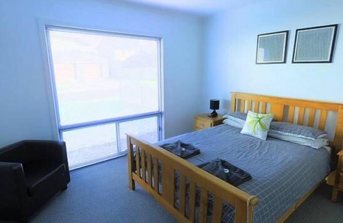 Port Macdonnell Casa | Bert's Place Holiday Stay