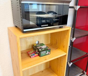 Schwerin Apartamento | Berta - Zentrale Wohnung - 2 Küchenzeilen - Nähe Bahnhof