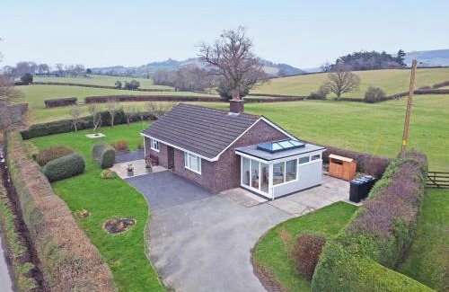 Kingswood Casa | Berwyn View