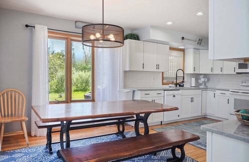 Bellaire Casa | LAKE BELLAIRE - PRIVATE SETTING para 12 personas