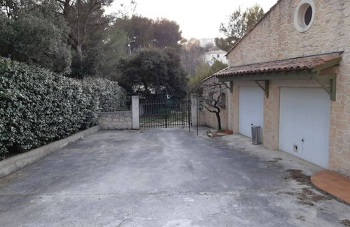 Velaux Apartamento | Beside the olive grove