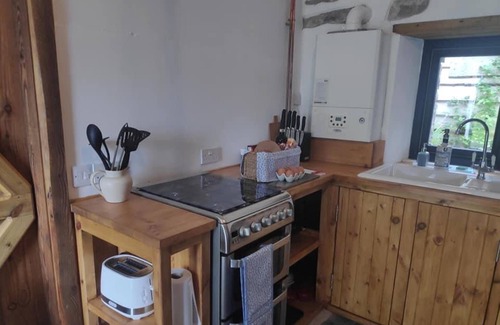 Dunbeath Cabaña | Bespoke 1 Bed Cottage in Dunbeath Village