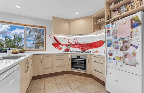 Greenlane - Ellerslie Casa | Bespoke Stays - Breath of Style