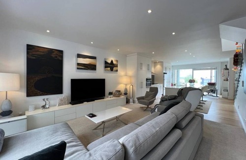 Takapuna Apartamento | Bespoke Stays - Christmas Cheer