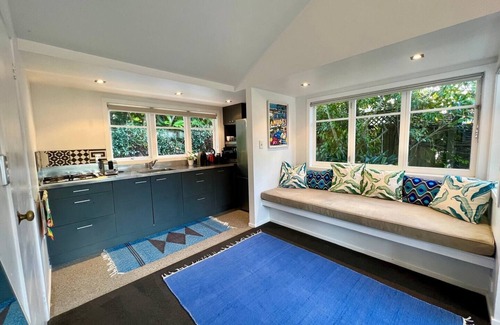 Devonport Casa | Bespoke Stays - Seaside Serenity:Exquisite Villa