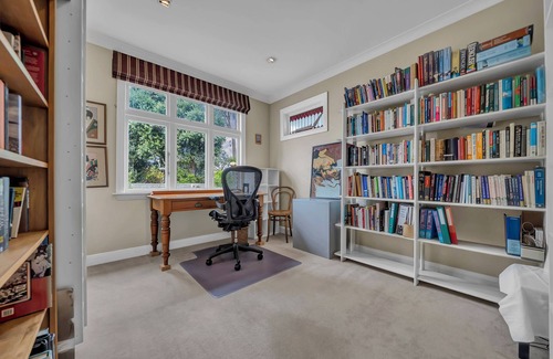 Devonport Casa | Bespoke Stays - Views Forever