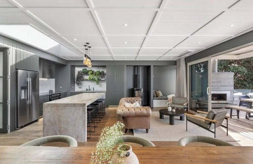 Devonport Casa | Bespoke Stays - Your Christmas Escape