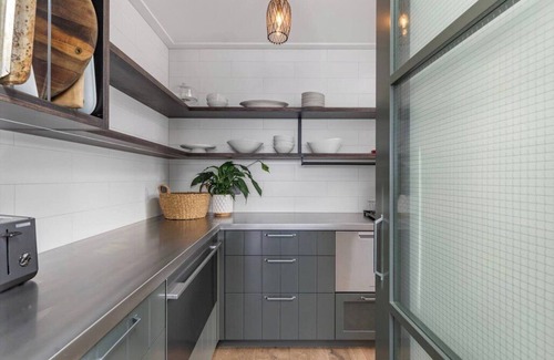 Devonport Casa | Bespoke Stays - Your Christmas Escape