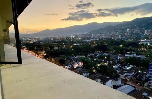 La Aguacatala Apartamento | Best Choice Poblado Suite and Breakfast
