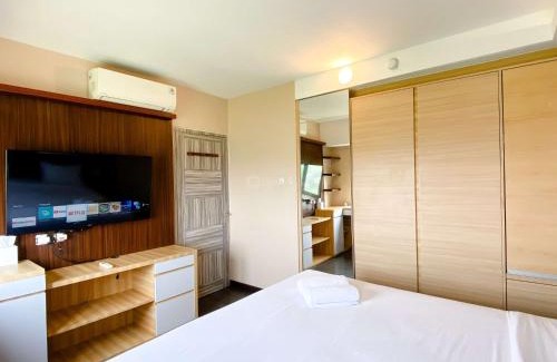 Karawang Apartamento | Best Deal and Homey 1BR Apartment Grand Sentraland Karawang By Travelio