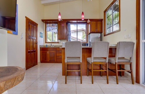 Placentia Cabaña | Best Deal! in Maya Beach Casita Sleeps 4, Kitchen
