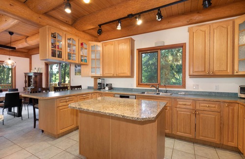 Scotch Creek Casa | Best family vacation rental in Shuswap!