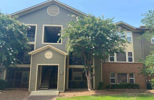Oxford Condominio | Best Game Weekend Location! Recently Remodeled 3 BR 2 Bath Walk to the Game!