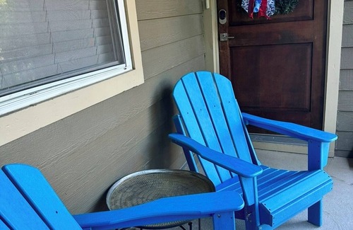 Oxford Condominio | Best Game Weekend Location! Recently Remodeled 3 BR 2 Bath Walk to the Game!