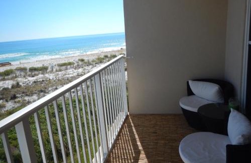 Holiday Isle Apartamento | Best Gulf-Front Beach View in Destin!