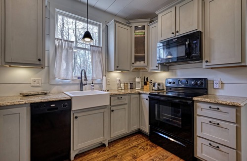 Highlands Cabaña | Best Highlands/Cashiers Quality AND Value