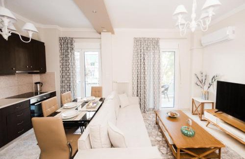 Zavlani Apartamento | Best House, Ellinou Stratiotou, Ayia, Patra
