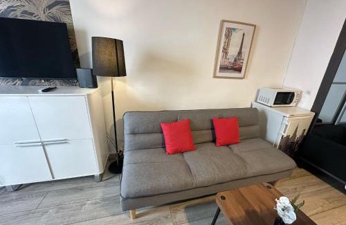 8th Arrondissement Apartamento | Best Inn Ponthieu Paris