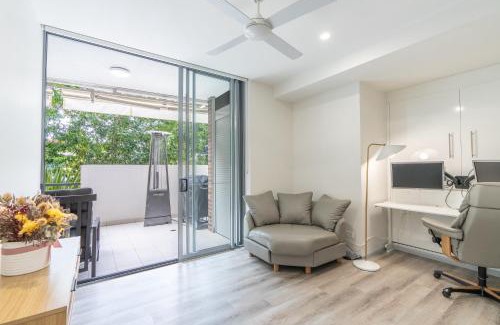 Spring Hill Apartamento | Best Location 2-Bed with Gym Pool 7-min From CBD
