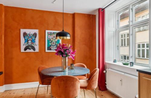 Frederiksberg C Apartamento | Best Location - 5 Min To Tivoli And Main Station