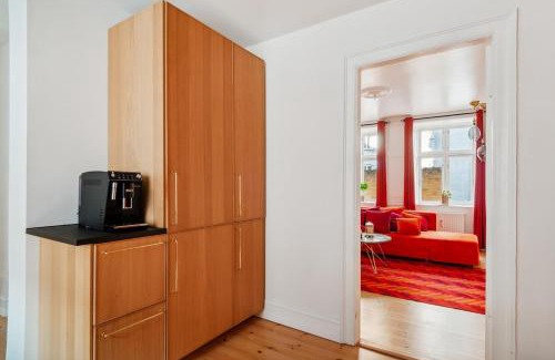 Frederiksberg C Apartamento | Best Location - 5 Min To Tivoli And Main Station