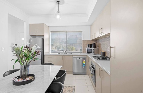 Armadale Casa | Best Location Armadale Sleeps 6