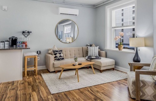 Downtown Wilmington Apartamento | Best Location & Free Parking