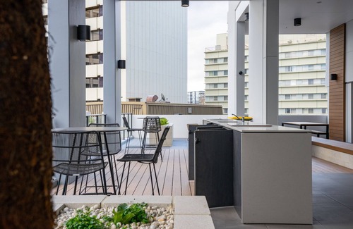 City East Apartamento | Best location home 2 BD in CBD with free parking