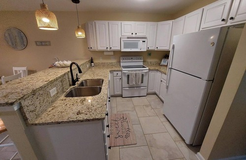 Ocean Pines Casa | Best Location in Amazing Ocean Pines -1 Block to OP Yacht Club