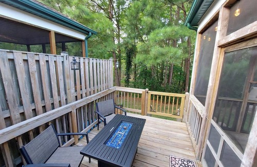 Ocean Pines Casa | Best Location in Amazing Ocean Pines -1 Block to OP Yacht Club