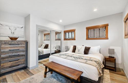 Whitefish Casa | Best Location! Walkable30 Min To Gnp5 Min Lake