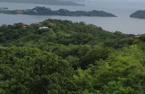 Potrero Villa | Las mejores vistas al mar y la montaña desde el Pacífico Heights- tranquilas, privadas y hermosas