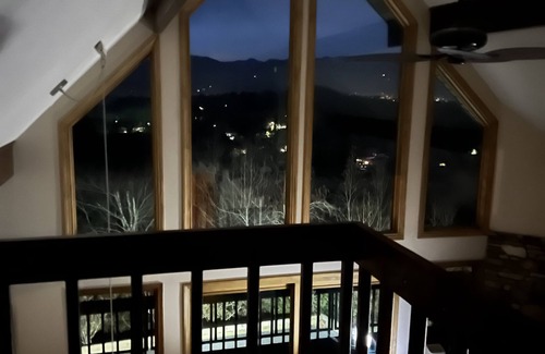 Pisgah Forest Casa | Hogar exclusivo remodelado El mejor de todos los mundos 5 minutos del centro de Brevard