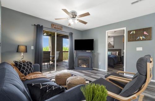 Indian Point Casa | Best of Branson Duo - By Silver Dollar City